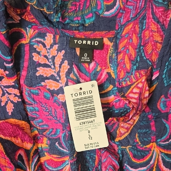 Torrid Vibrant Multicolor Ruffle V-neck Tie Front Blouse - Picture 2 of 7